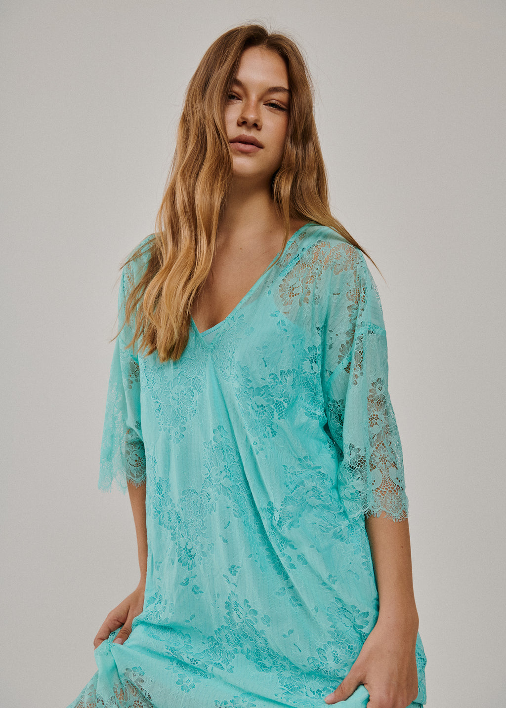 SAYMLULU LACE DRESS - BLUE RADIANCE