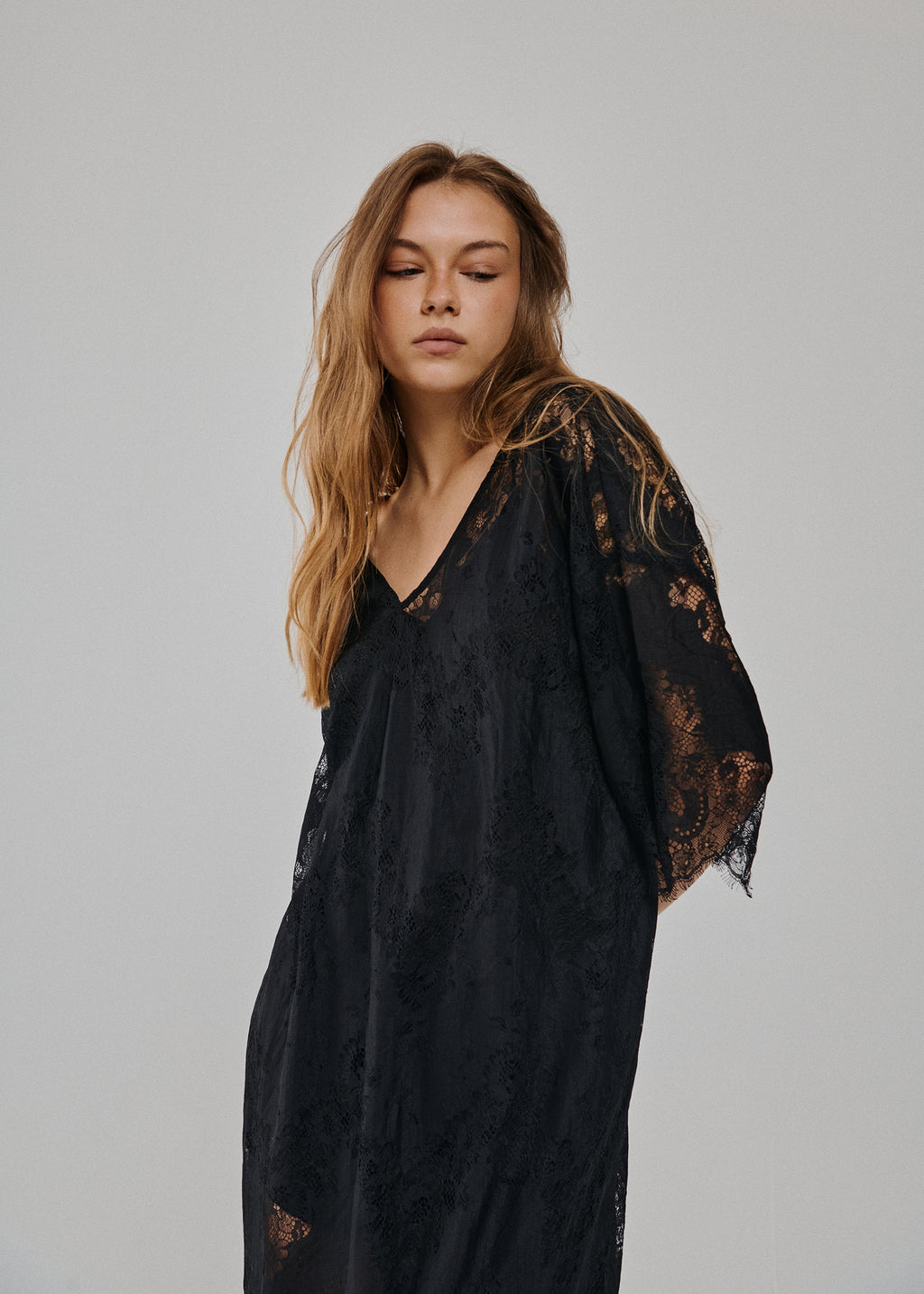 SAYMLULU LACE DRESS - BLACK