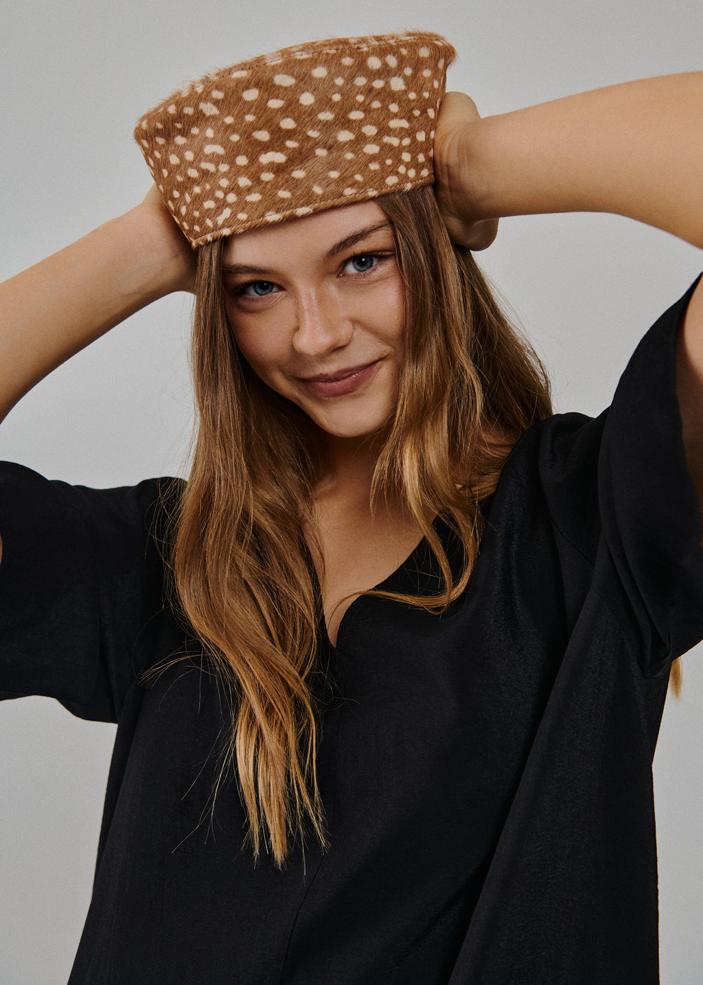 SAYMBAMBI PILLBOX HAT